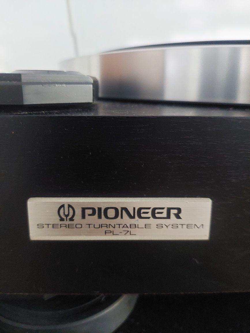 Gramofon pioneer PL-7L