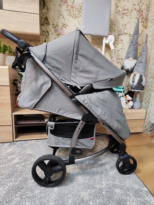 Прогулянкова коляска, прогулка, візочок Carello Victa