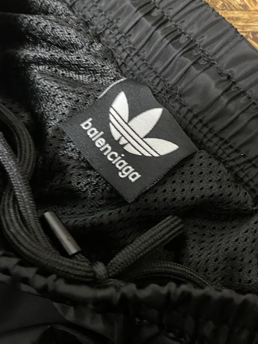 Спортивні штани Adidas x Balenciaga / Нейлонові спортивні штани