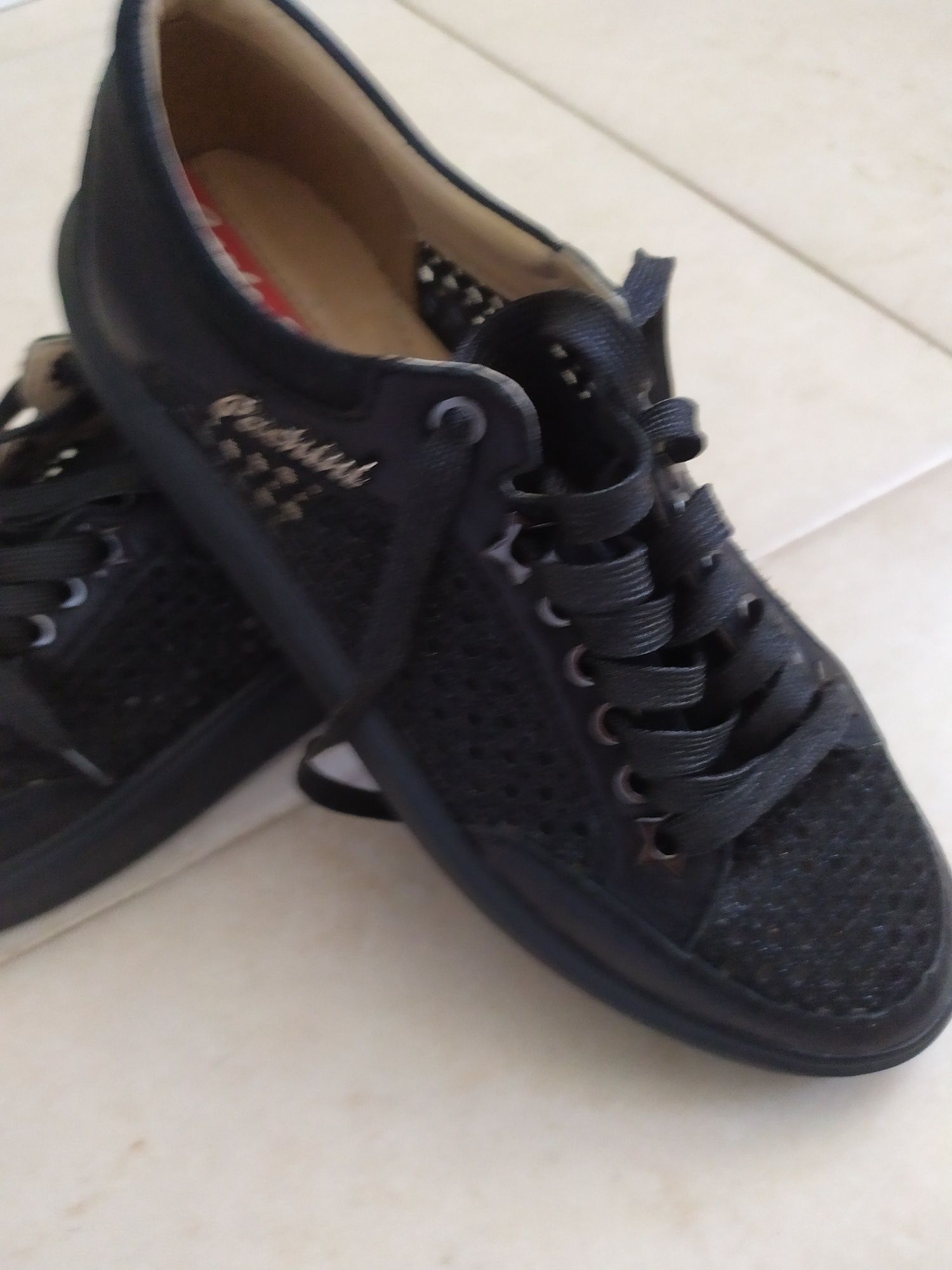 Туфли-мокасины, кроссовки женские Carlo Pachini чёрные кожа
