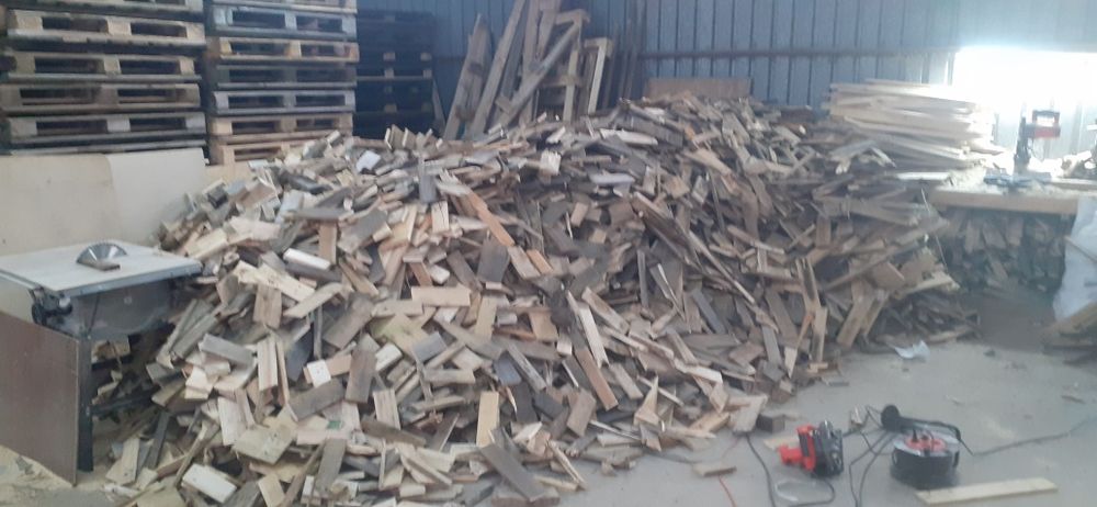 Drewno rozpałkowe opałowe deski pocięte tanio suche transport