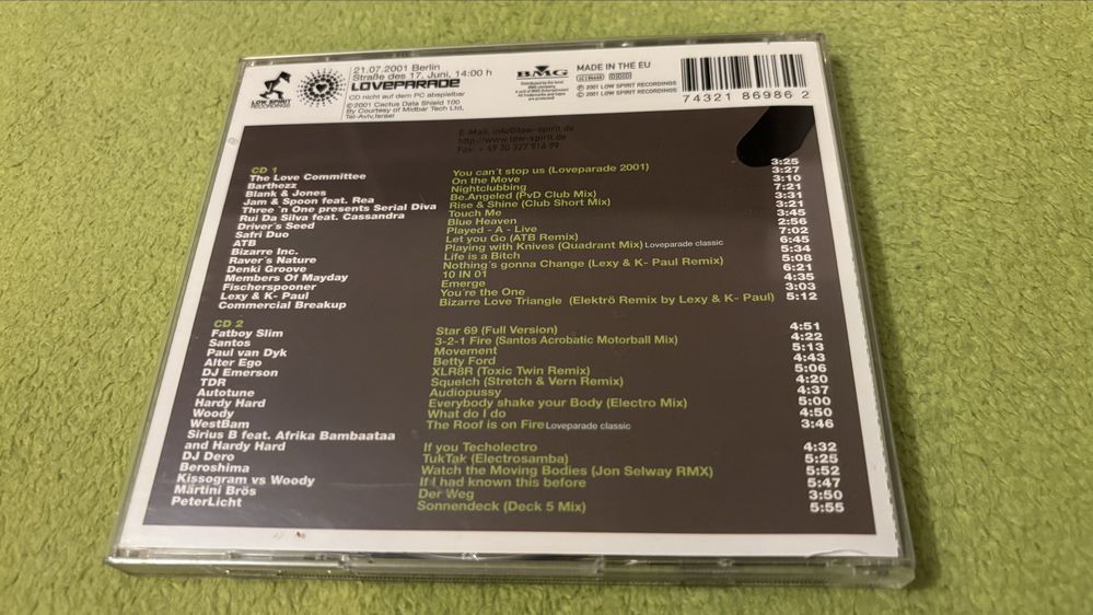 The loveparade compilation 2001 - join the love parade republic 2cd