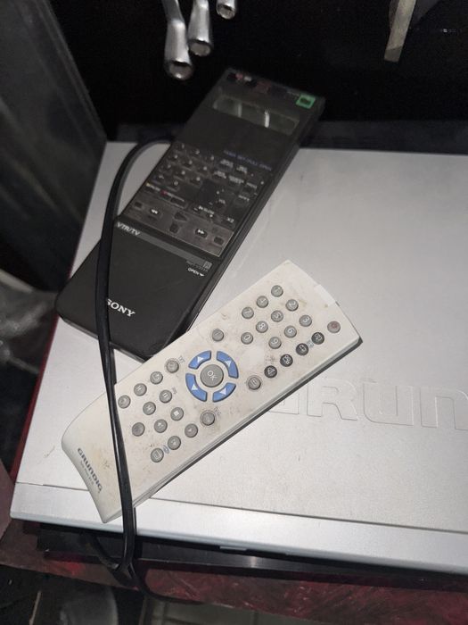 SONY SLV-353VP magnetowid 4 head