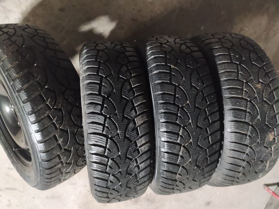 Б/у   Продам зимову резину
