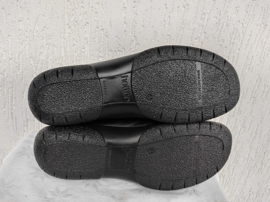 Кожанние туфли Hotter ortholite stability+ р.42