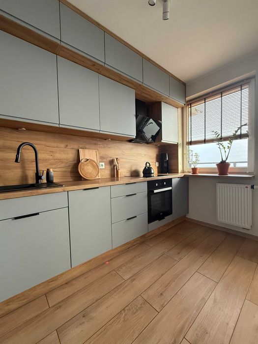 Mieszkanie 2-pokojowe do zamieszkania, komórka lok, garaż podziemny