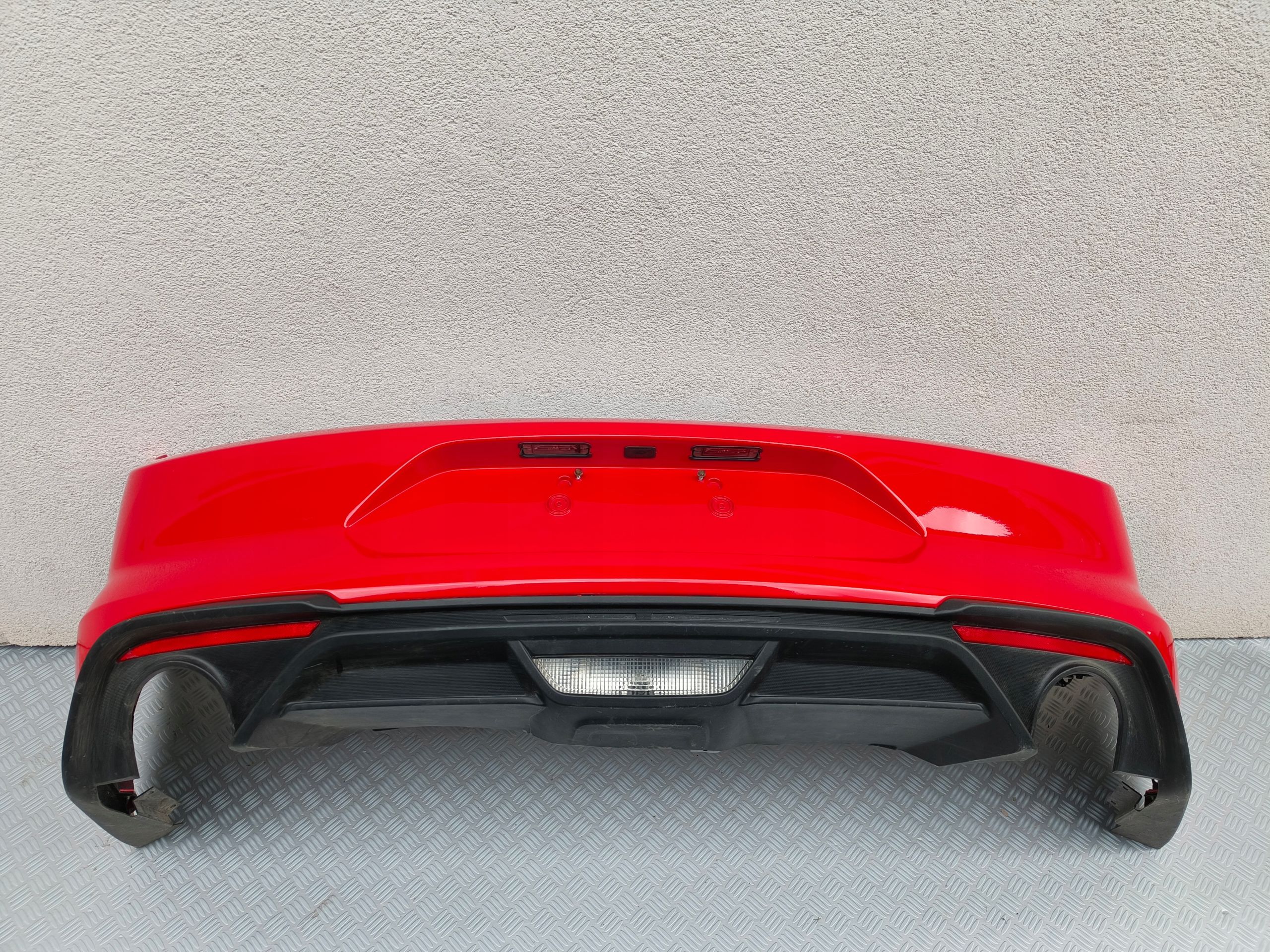 Ford Mustang Lift Zderzak tył Tylny dokładka Led Kompletny Usa