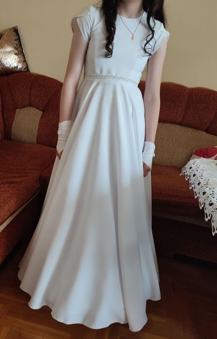 Sukienka biała do komuni