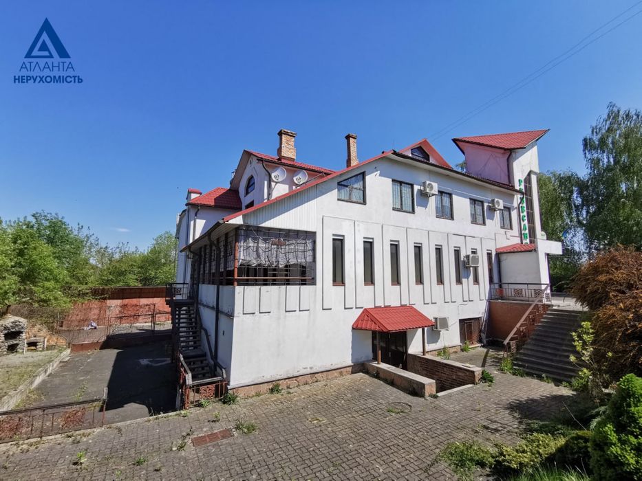 Готельно ресторанний комплекс