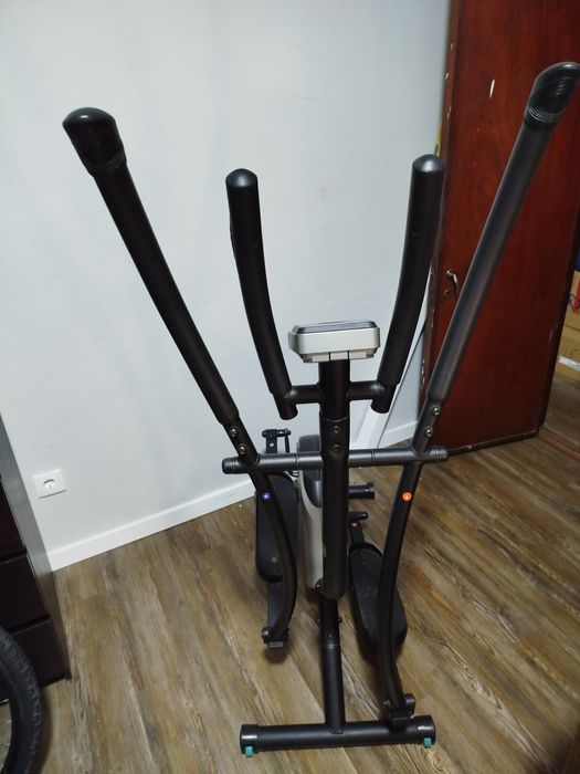 Elíptica domyos Essential+ 06