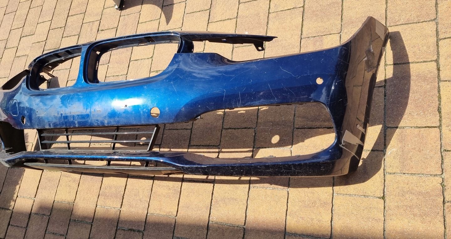 Bmw 3 f30 lift Lci zderzak przód oryginał