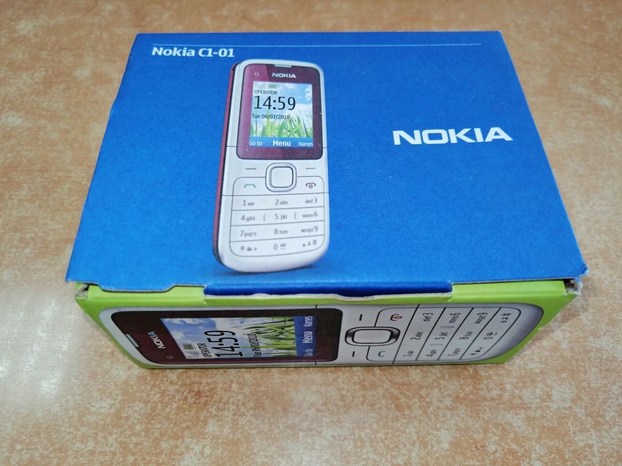 Telemóvel Nokia C1-01