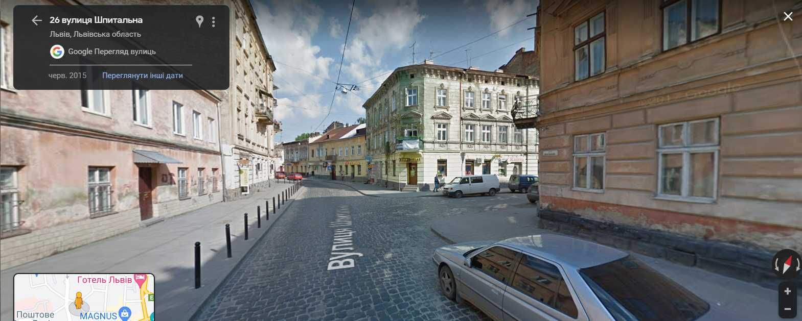 Продаж фасадного кутового приміщення в центрі Львова