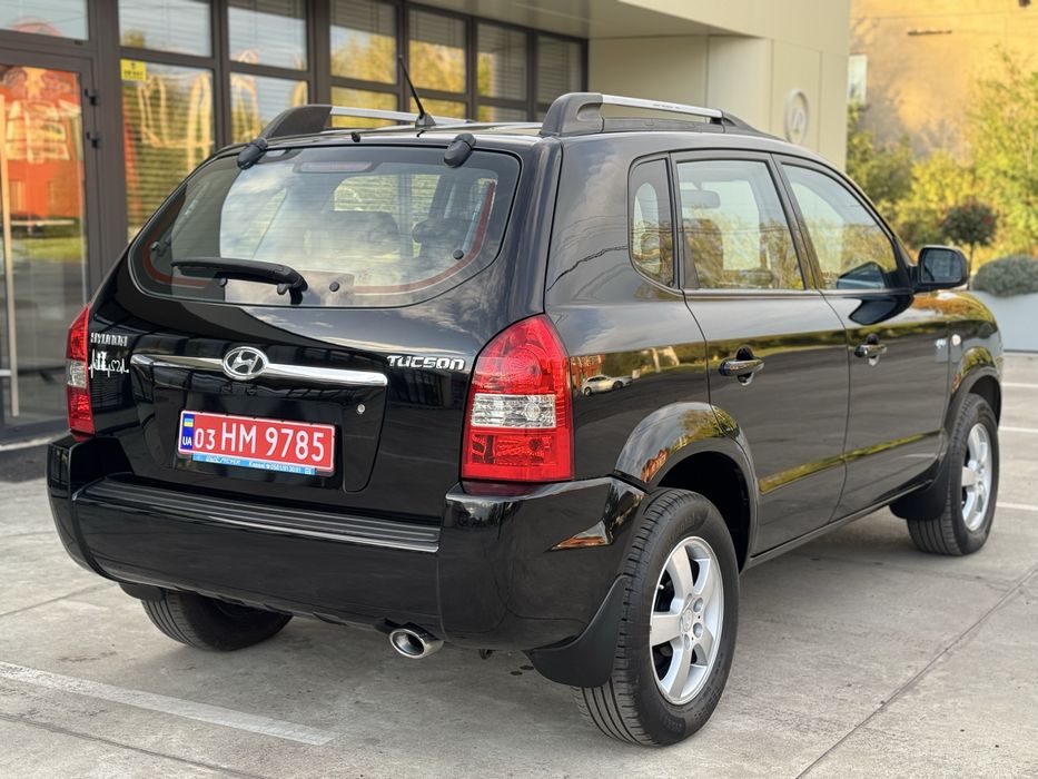 Свіжопригнаний Hyundai Tucson 4x4