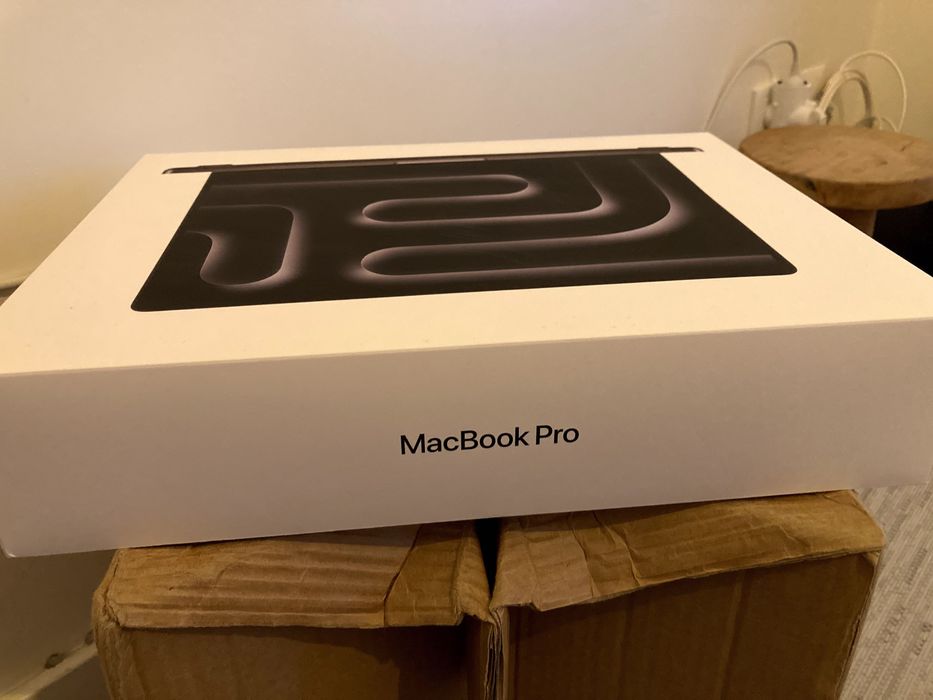 NOVO - Macbook PRO. M4 . 2025 - 5 dias