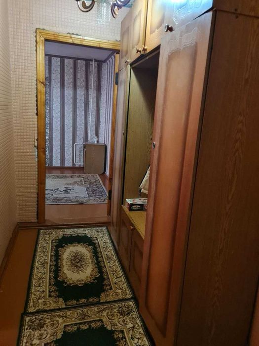 Продам 3 кімн. квартиру. р-н 3 міської лікарні. 28500