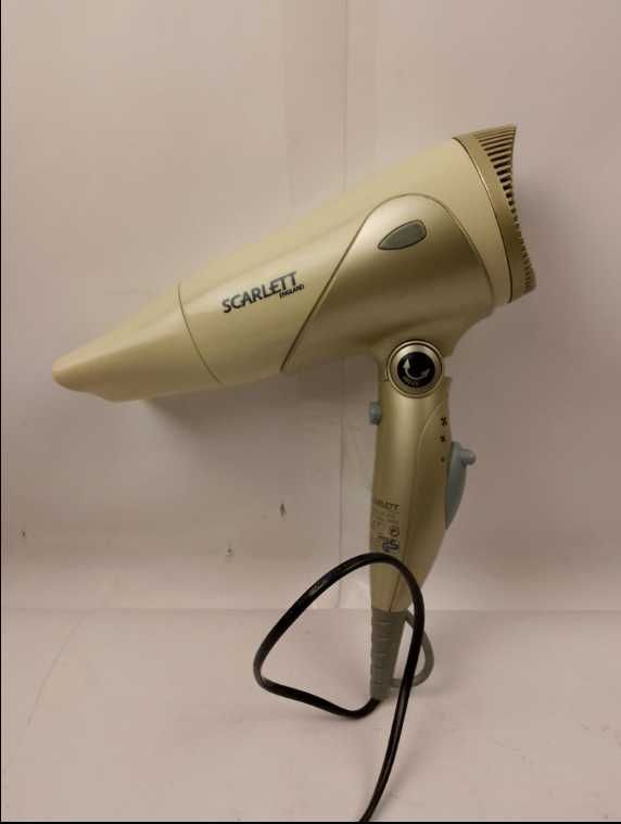 Фен Scarlett model SC-075