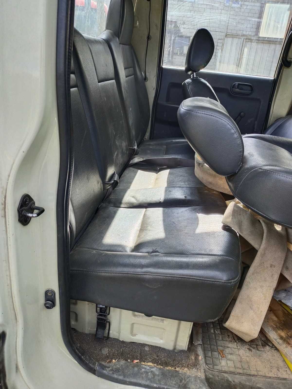 Kia K2500 k2900 zderzak przód