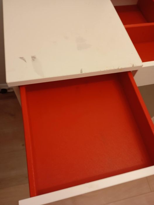 Toaletka ( biurko) z lustrem IKEA