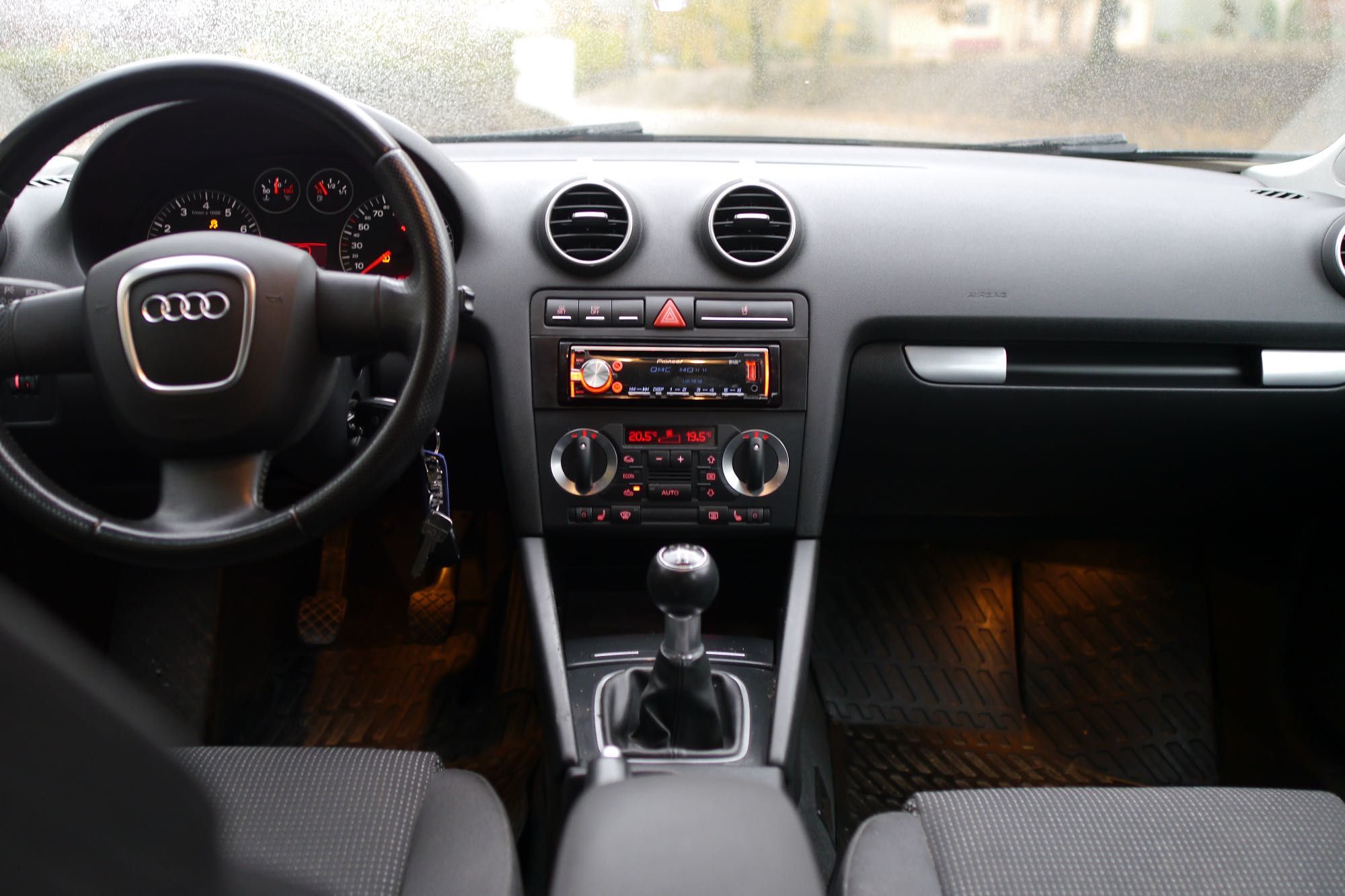 Audi a3 1.6 benzyna 163 tyś