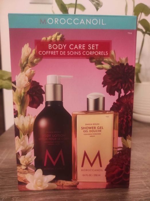 Zestaw Moroccanoil Dahlia Rouge