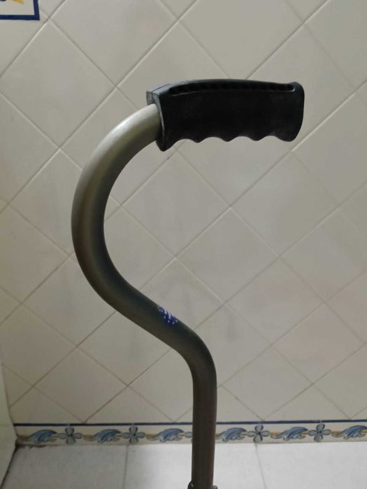 Quadripé ORTHOS como NOVO
