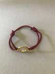 Pulseiras e pendentes