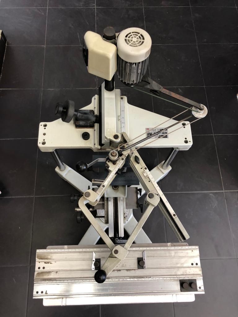 Pantógrafo gravograph IM3 com motor