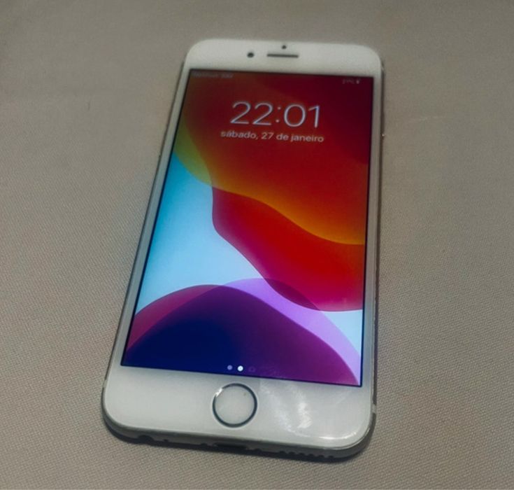 Iphone 6 S dourado