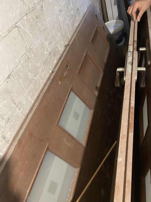 Drzwi pokojowe lewe 2 x i łazienkowe 80  prawe