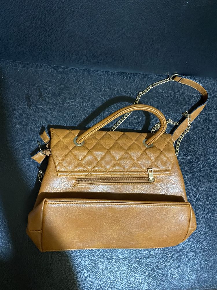 Mala castanha elegante