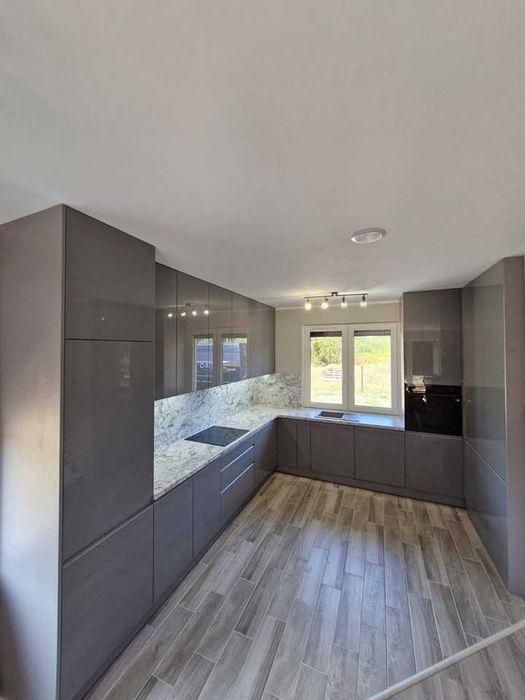 MEBRO meble na wymiar