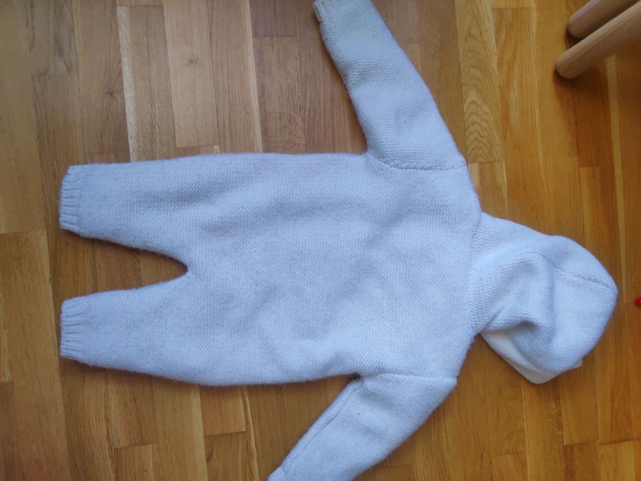 Вязаный комбинезон