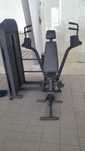 Máquina Peck Deck 

Máquina em perfeito estado
80kg de peso .