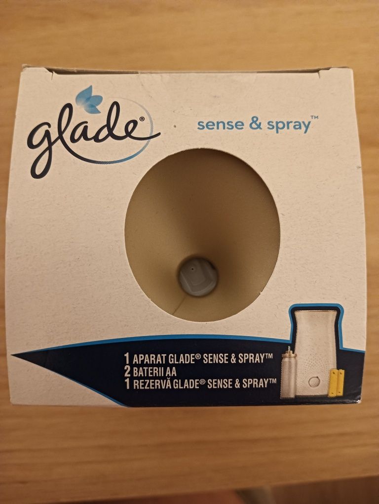 Odświeżacz dyfuzor Glade sense&spray + 2 wkłady