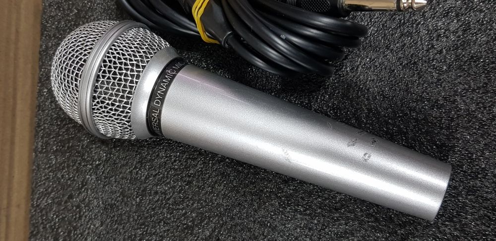 Мікрофон BBK DM-100