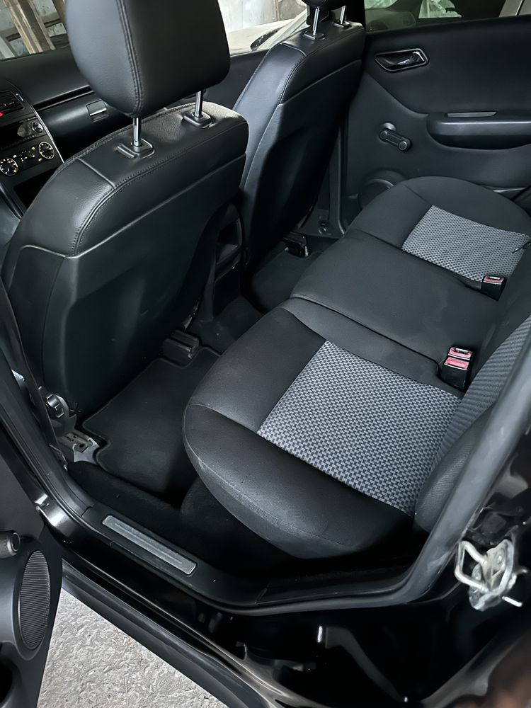 Mercedes-Benz Мерседес А класс 2.0 дизель