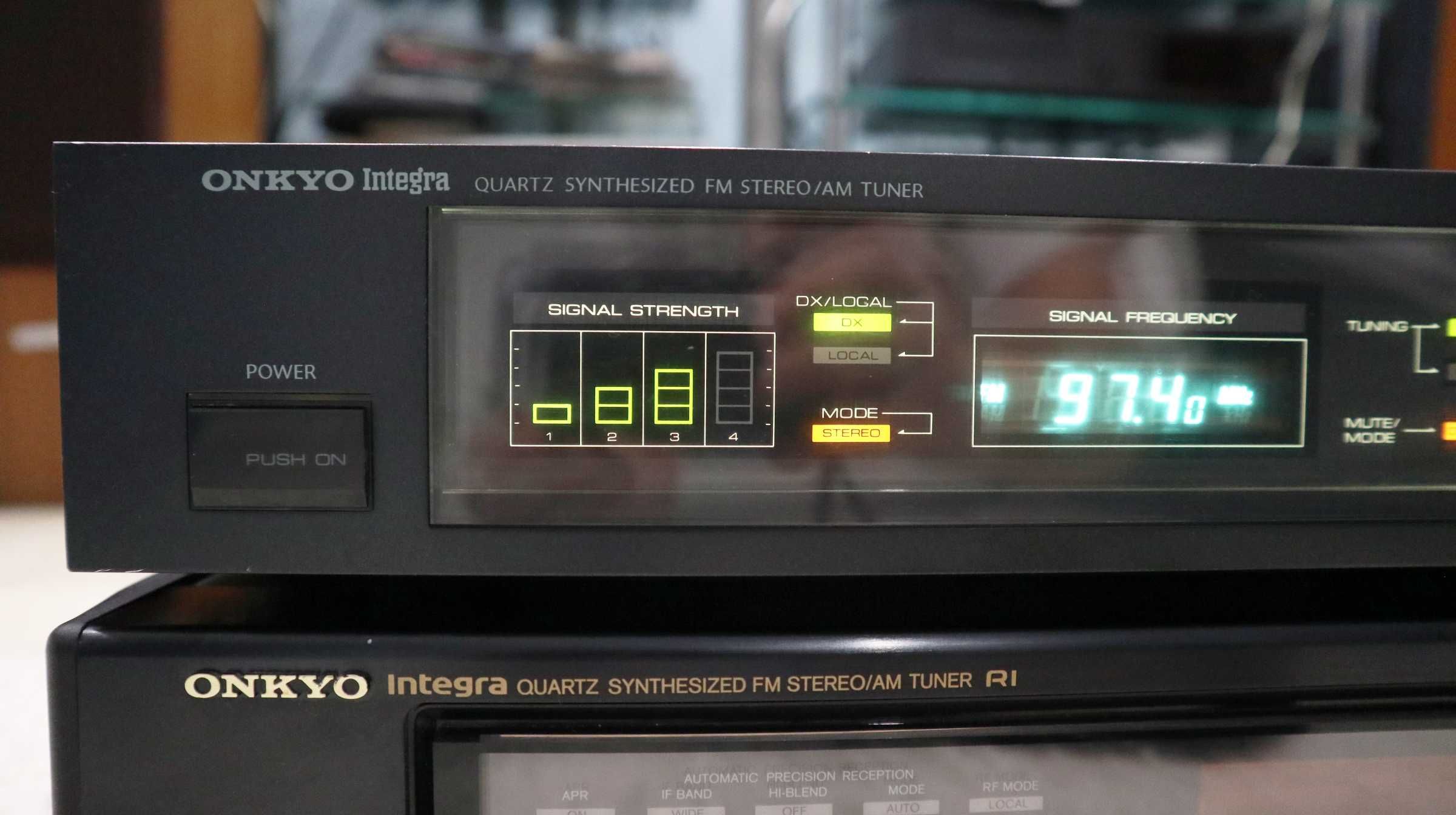 Фм приёмник тюнер ONKYO T-4015 T-4850 T-4210
