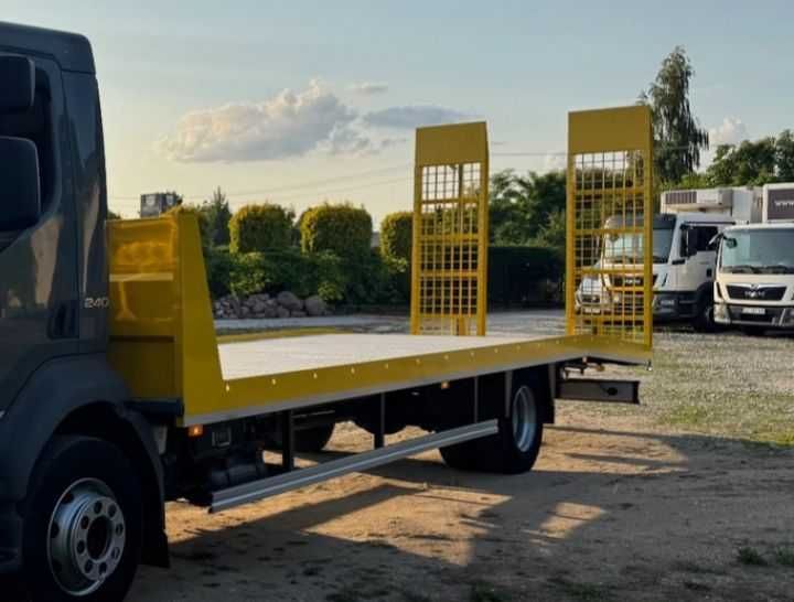 Najazd laweta zabudowa auto pomoc 6x2,4 mocna