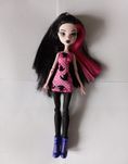 Draculaura  Monster High