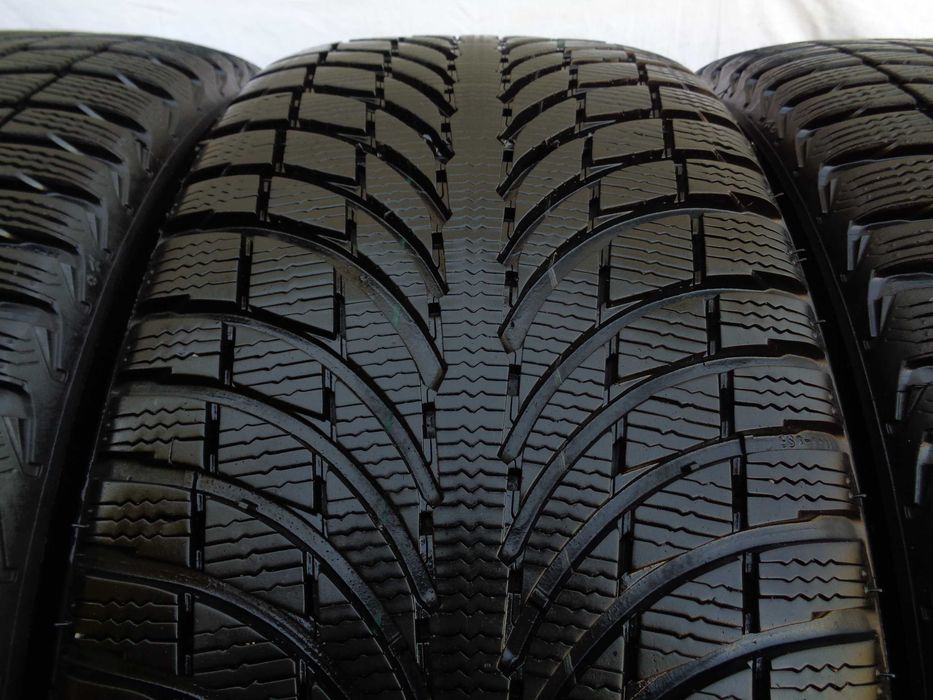 Opony zimowe MICHELIN LATITUDE ALPIN LA2 AO 255/45 R20 101V (4x7mm)
