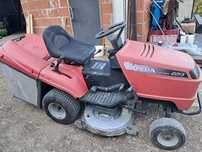 Traktorek kosiarka Honda 2213