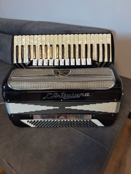 Akordeon włoski 120 basów