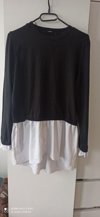 Sweter z koszulą