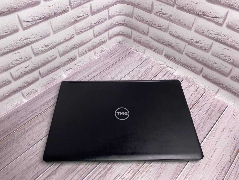 Dell Latitude E5580 | i7-7820HQ | 8GB Ram | 512GB SSD