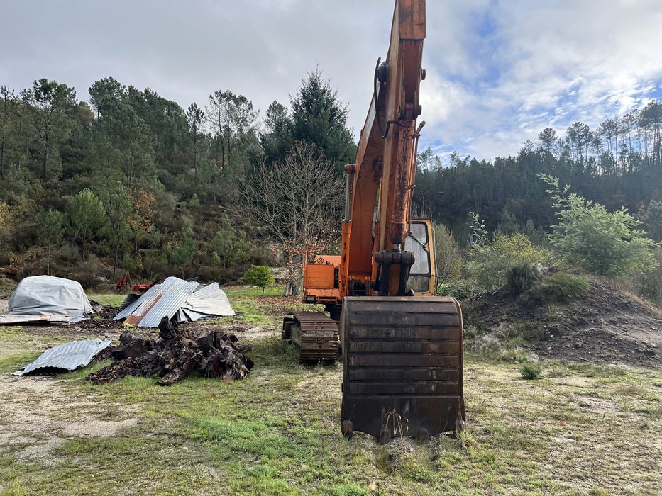 Giratória Hitachi