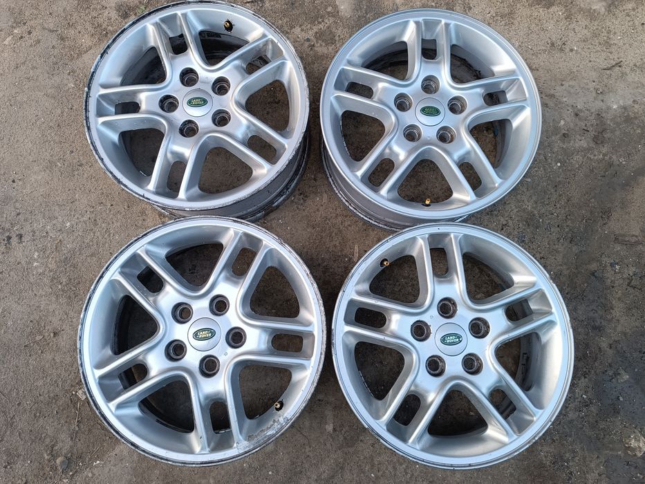 felgi aluminiowe opony zimowe  Land rover discovery 3 7j 17 et53