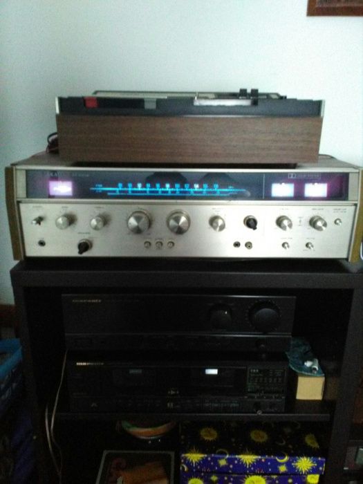 Amplificador Receiver Akai AA-910DB