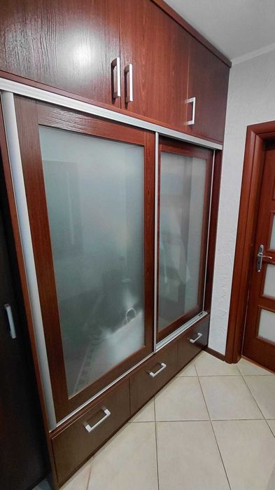 Szafa dzwi przesuwne,szuflady