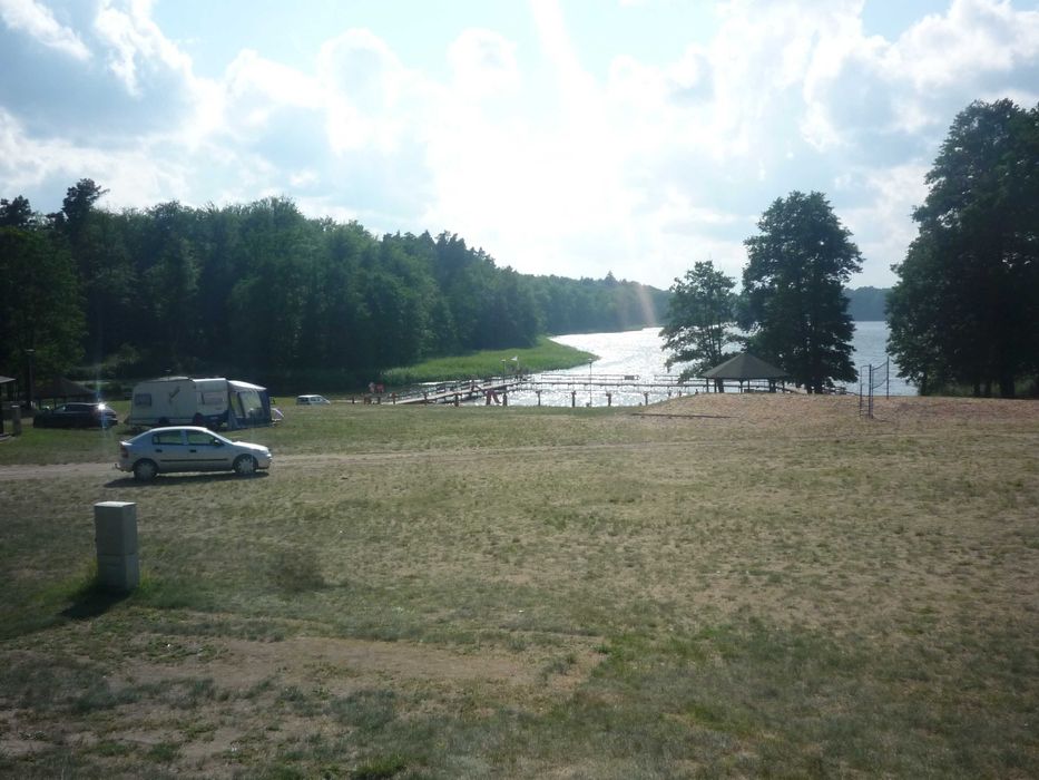 Wynajem domu z widokiem na jezioro  dla pracowników i       turystow